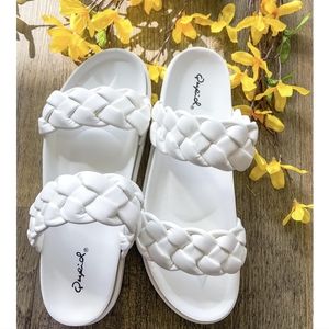 Qupid white braided sandals size 6
